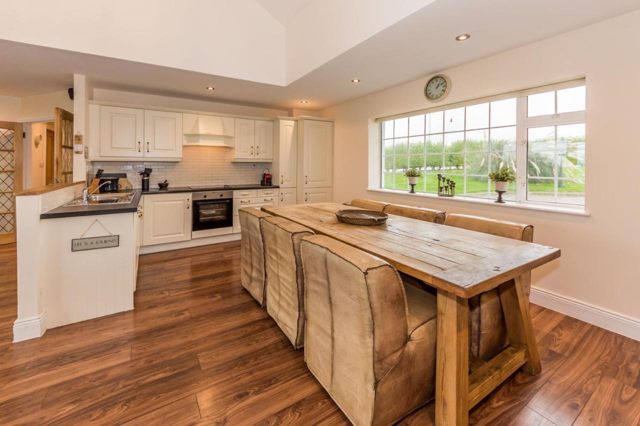 Ardkilly Ridge, Town,sleeps 8 Kinsale