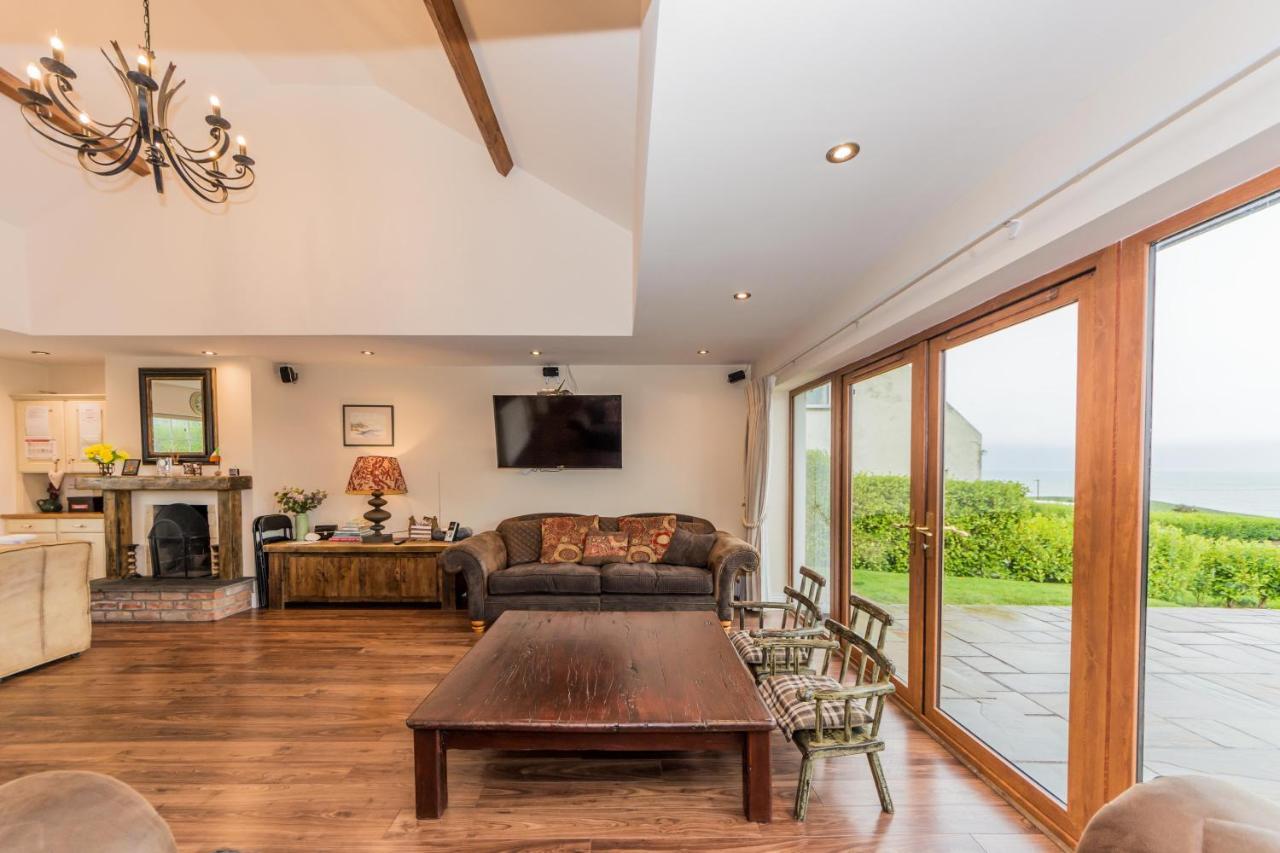 Hébergement de vacances Ardkilly Ridge, Town,sleeps 8 *