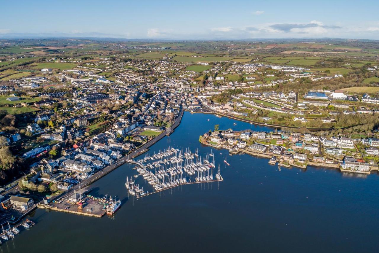 Ardkilly Ridge, Town,sleeps 8 * Kinsale