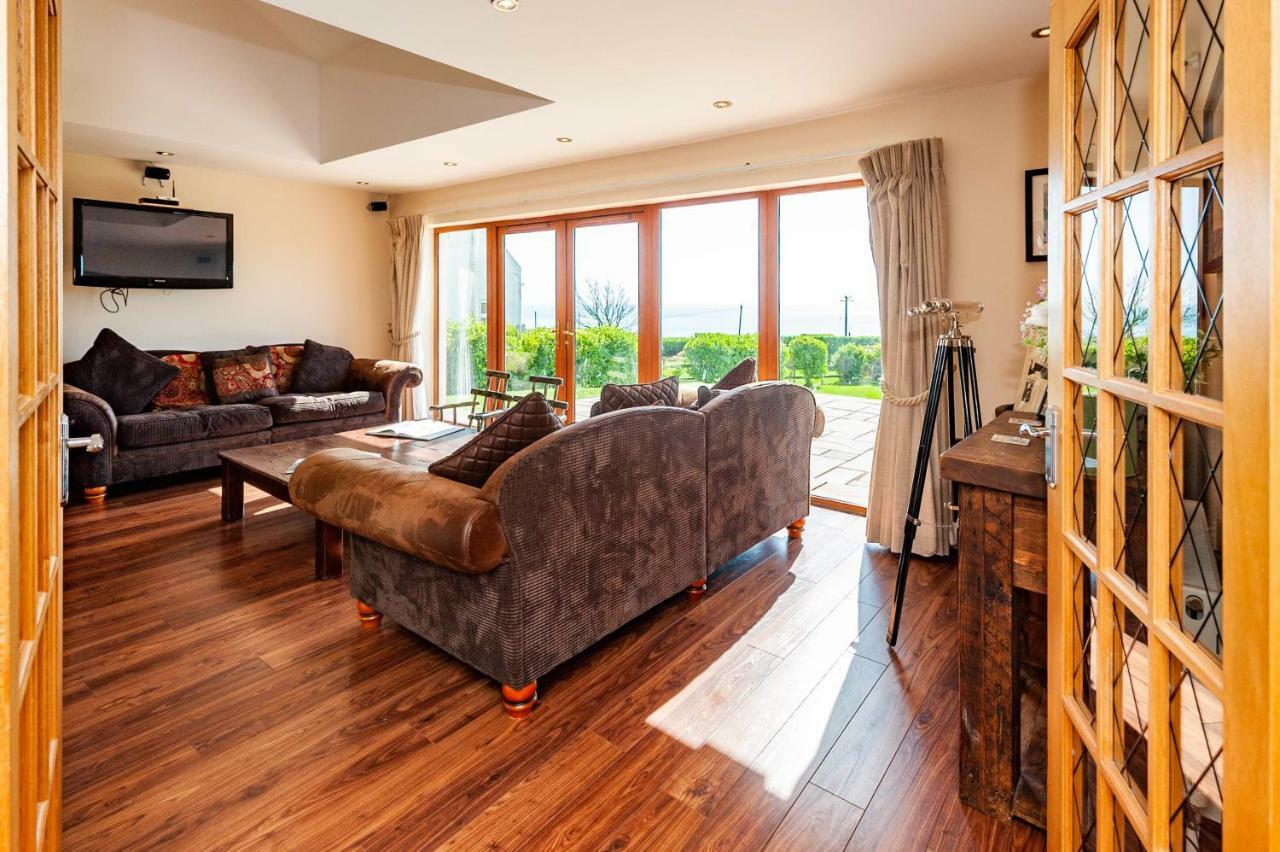 Holiday home Ardkilly Ridge, Town,sleeps 8 Kinsale